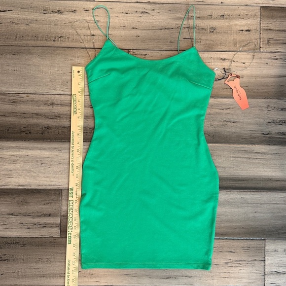 Haute Monde Vibrant Green dress - Picture 2 of 4